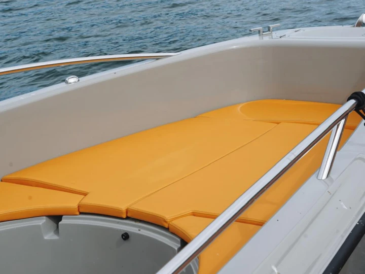 Noleggio a Angera – Clear Aries Open L su SamBoat
