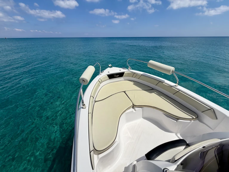 Noleggio barche Protaras economico Voyager 19 S
