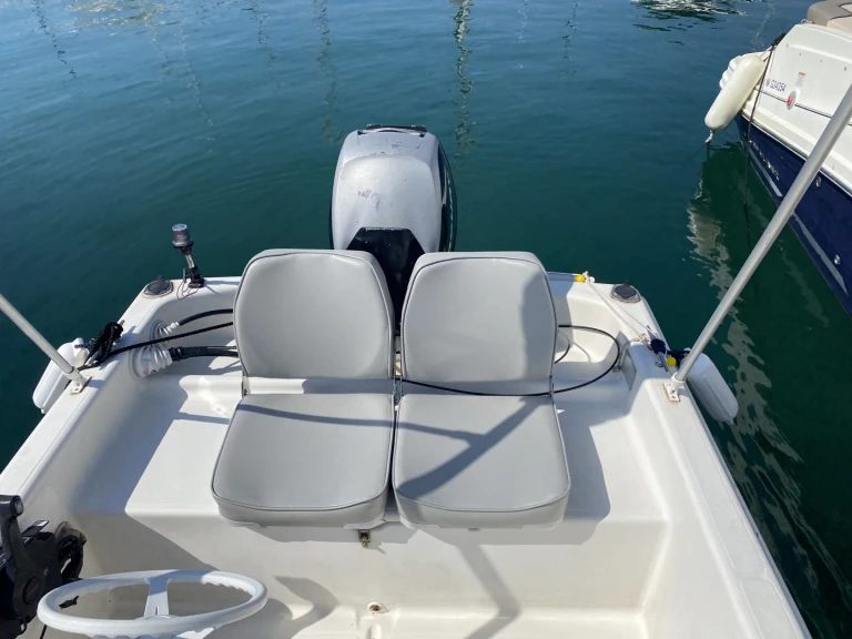 Noleggio Barca a motore con o senza skipper Quicksilver a Golfe-Juan
