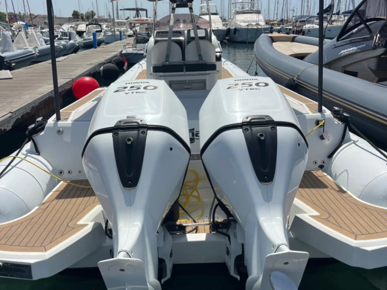 Noleggio a Castellammare del Golfo – Altamarea Wave 35 gt su SamBoat