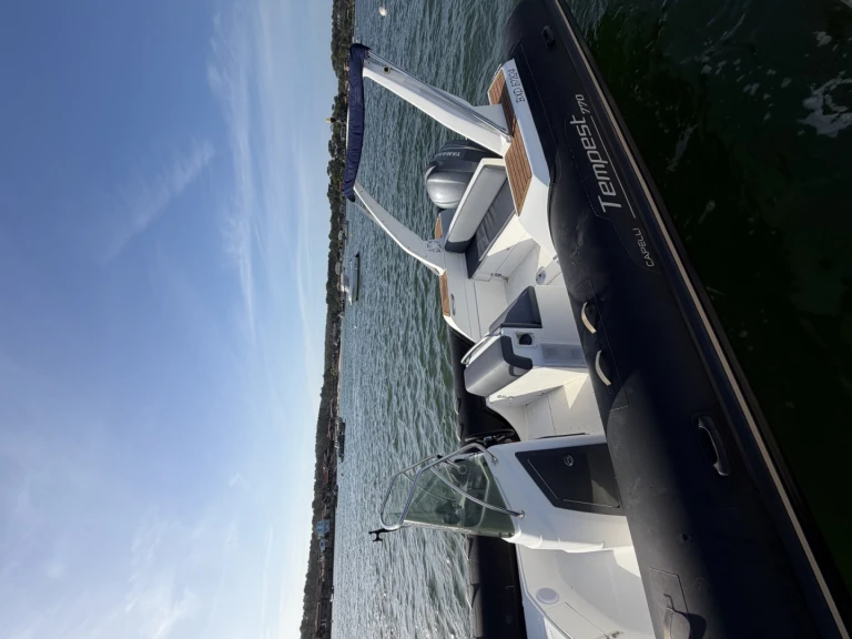 Noleggio barche Capelli Tempest 770 Sun a Lège-Cap-Ferret su Samboat