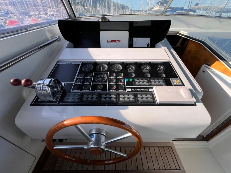 Alfamarine Alfamarine 55  da affittare a  Salivoli