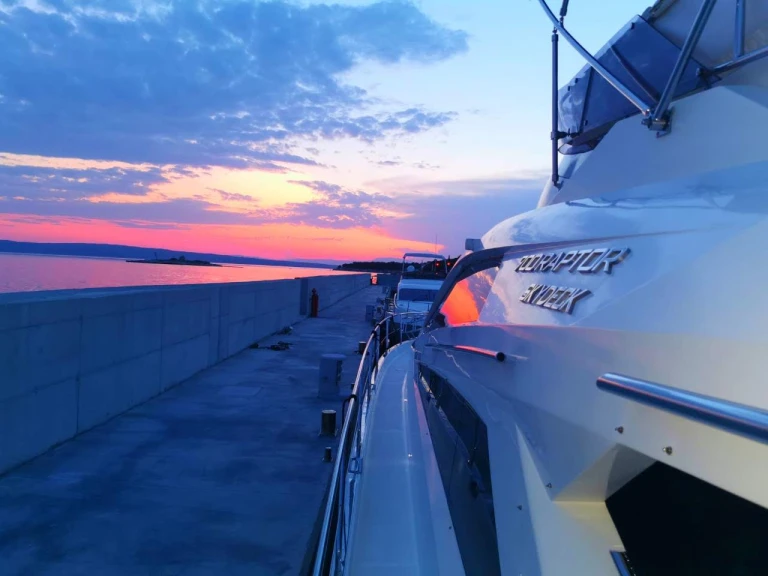 Noleggio Yacht di lusso Galeon con patente nautica