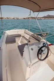 Noleggio barche V2 BOATS 5.0 SPORT a Torredembarra su Samboat