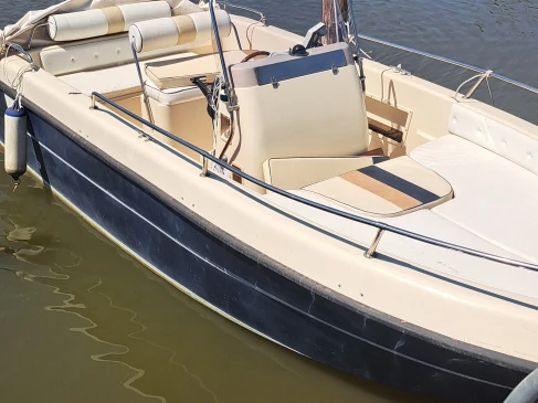 Noleggio Barca a motore a Chioggia – Astra 21