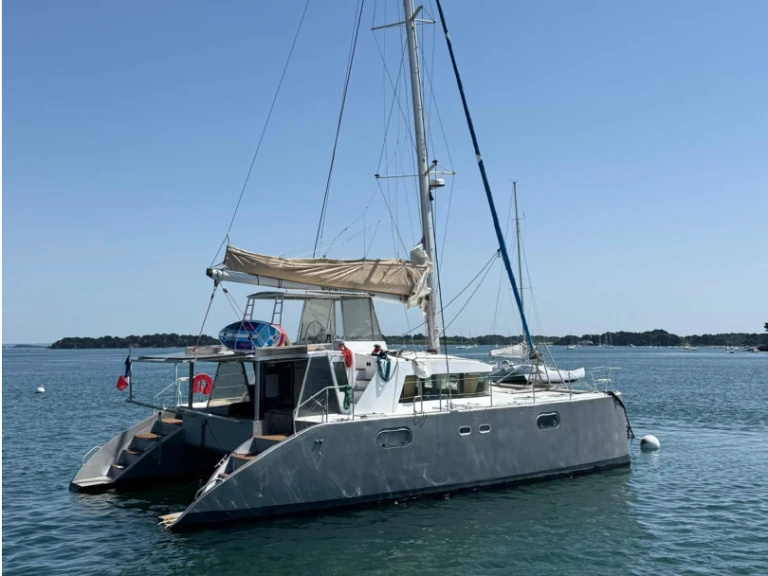 Noleggio Catamarano con o senza skipper VISAGE a Pointe-à-Pitre