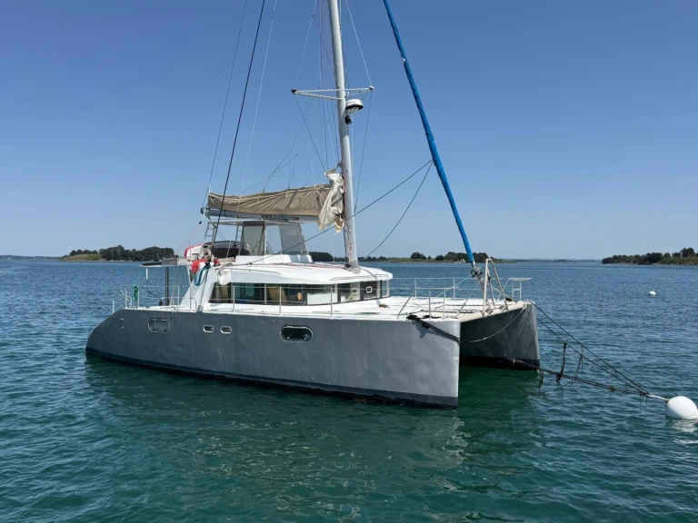 Catamarano a noleggio a Le Marin al miglior prezzo