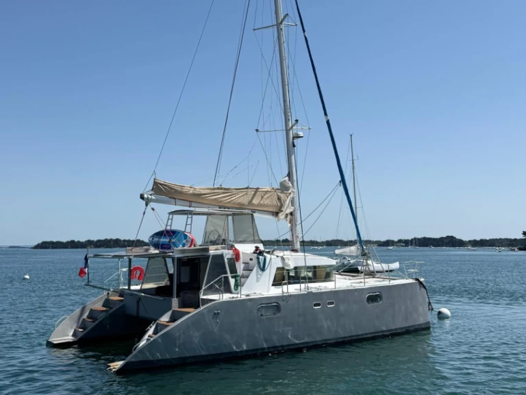 VISAGE 450 da affittare a  Sarzeau
