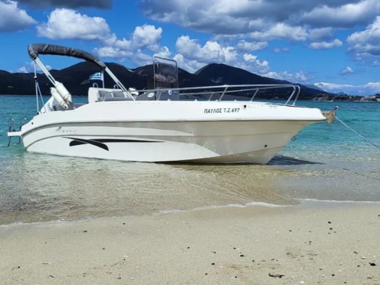 Noleggiare una Nireus Nireus Ω53 Elegance  a Zante