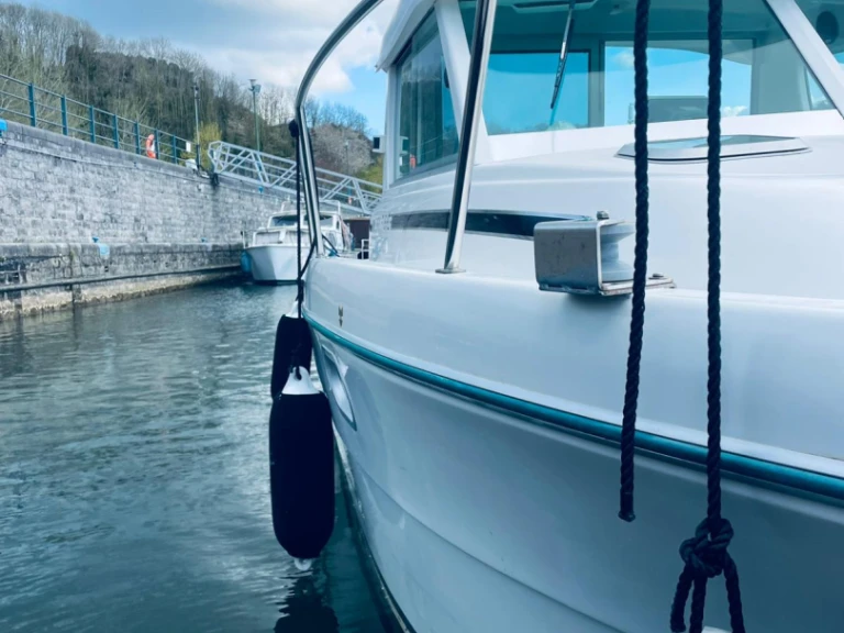 Noleggio Barca a motore con o senza skipper Jeanneau a Gives