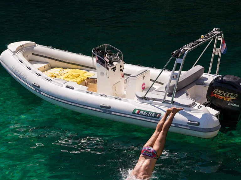 Gommone a noleggio a Ragusa (Dubrovnik) al miglior prezzo