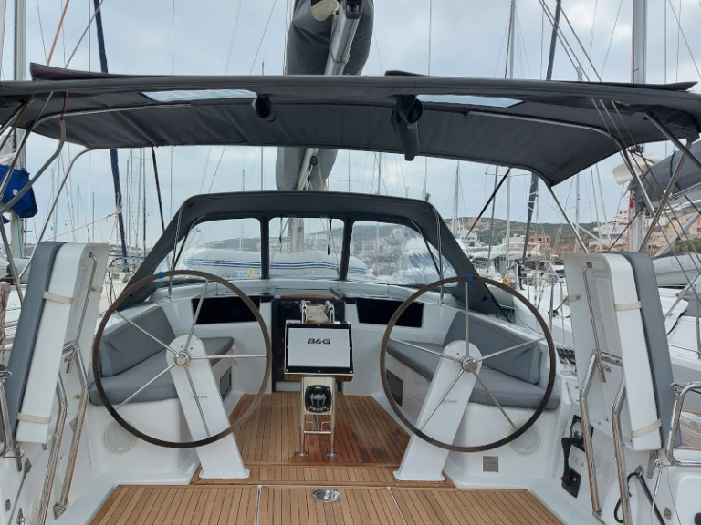 Noleggio Barca a vela Hanse con patente nautica