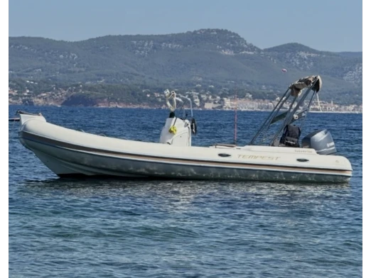 Noleggio barche Toulon economico Tempest 626 Ivory