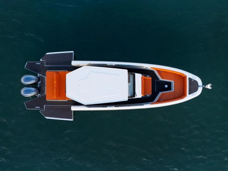 Noleggio Barca a motore Protagon con patente nautica