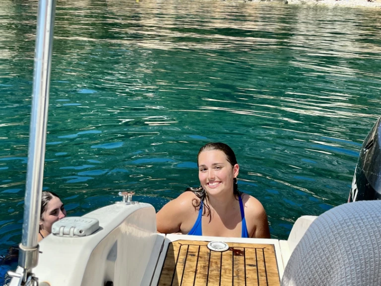 Noleggio Barca a motore a Nizza – Rio Rio 650 Day Cruiser