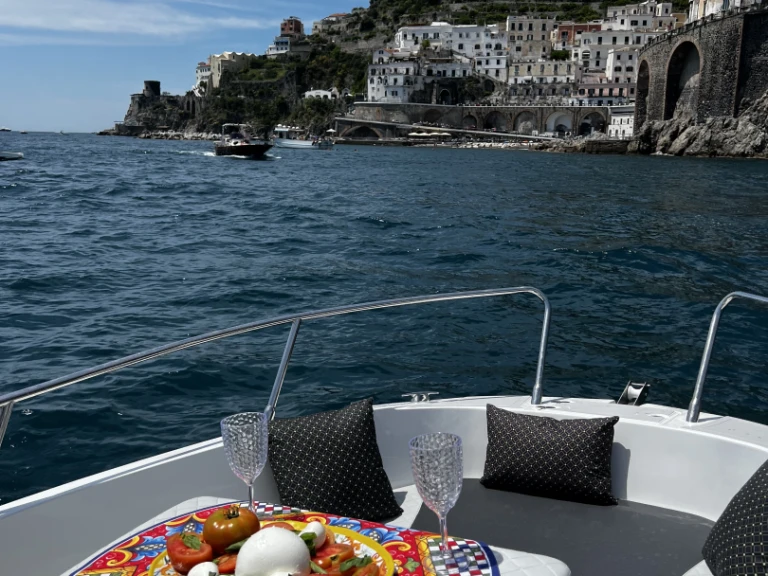 Noleggio barche Idea Marine Idea 53 a Salerno su Samboat