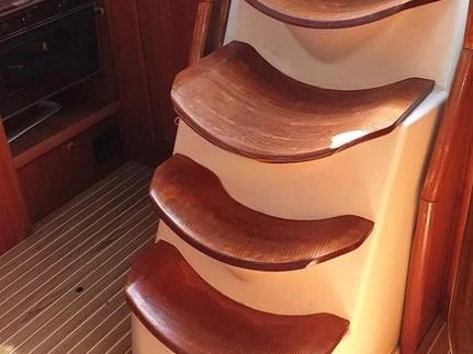 Noleggiare una Jeanneau Sun Odyssey 43 a Níkiti