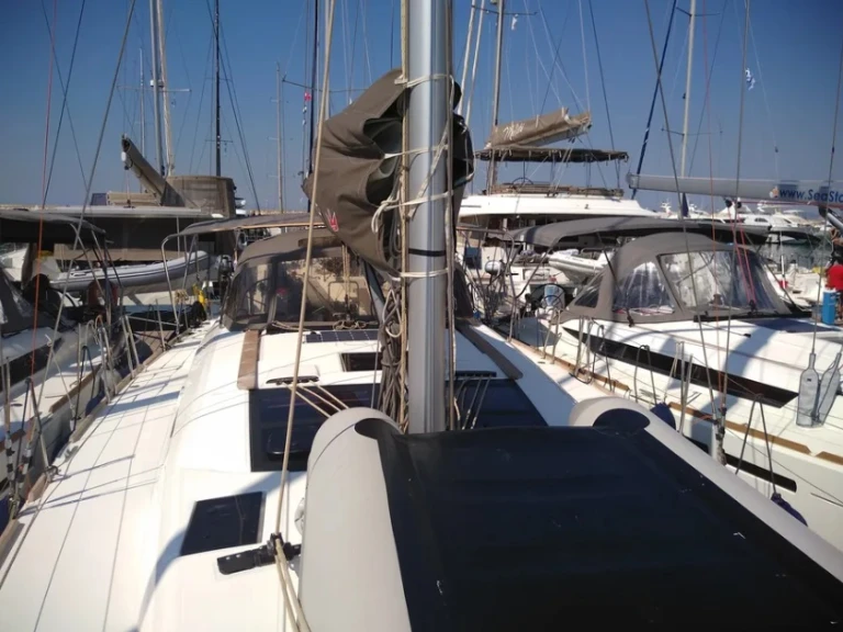 Noleggiare una Dufour Dufour 460 Grand Large a Sývota