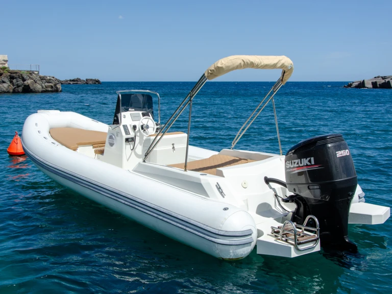 Noleggio barche Gem Gem 7.50m a Catania su Samboat