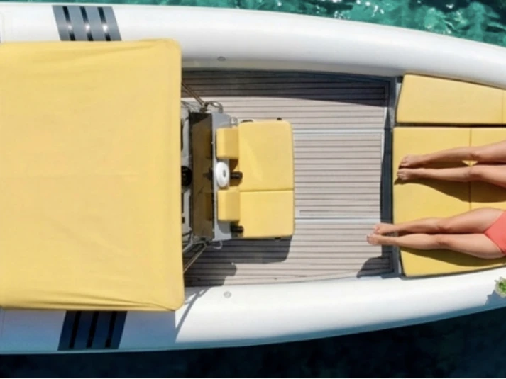 Noleggio barche Avila Tuono TYPE 7 a Santa Eulària des Riu su Samboat