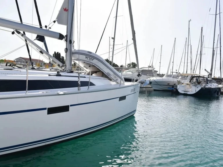 Noleggio barche Bavaria Cruiser 37 a Zara su Samboat