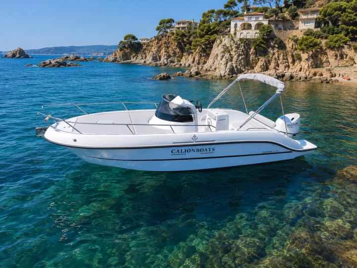 Noleggiare una Calion 720 a Palamós