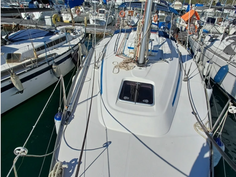 Noleggio barche Bavaria Bavaria 37 a Genova su Samboat