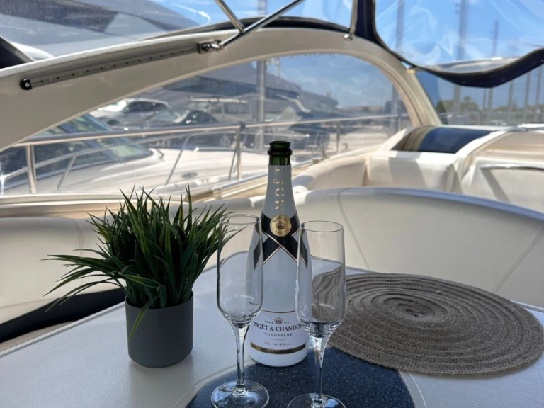 Noleggio Barca a motore a Palma de Maiorca – Fairline Targa 52 Gran Turismo