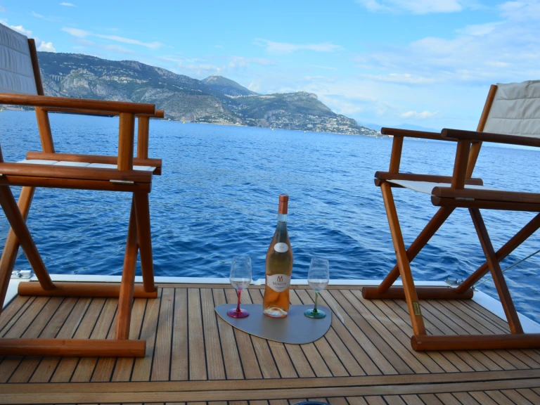 Noleggio barche Greenline Greenline 33 a Beaulieu-sur-Mer su Samboat