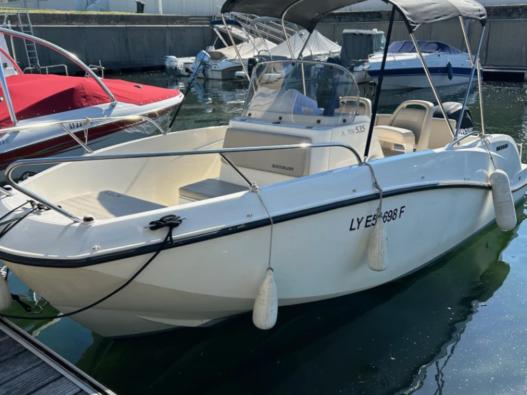 Noleggio Barca a motore con o senza skipper Quicksilver a Aix-les-Bains