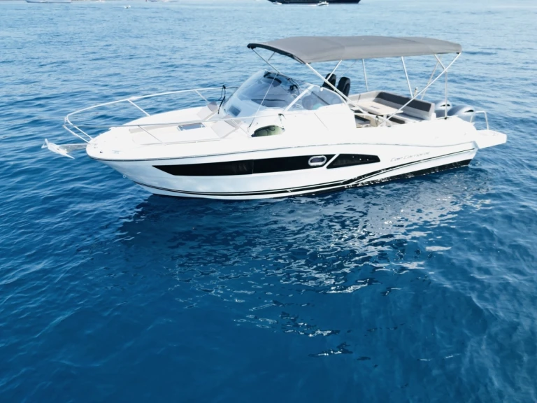 Noleggio barche Jeanneau Cap Camarat 9.0 WA a Mandelieu-la-Napoule su Samboat