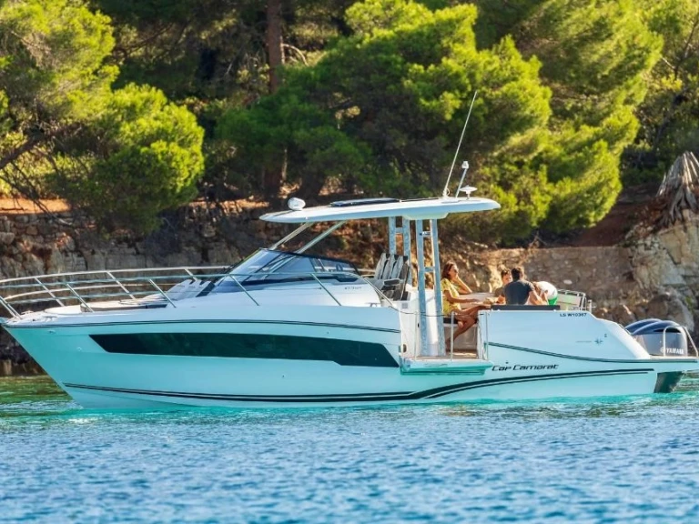 Noleggio Barca a motore Jeanneau con patente nautica