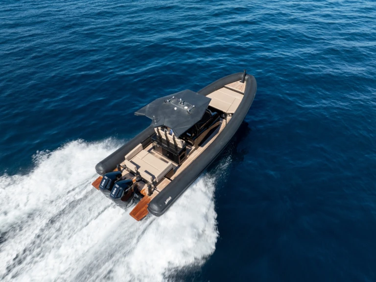 Noleggiare una Sea Water SEA WATER 320 a Cogolin