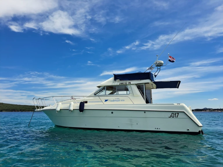 Noleggio a mondo – Rodman Rodman 970 Fly Bridge su SamBoat