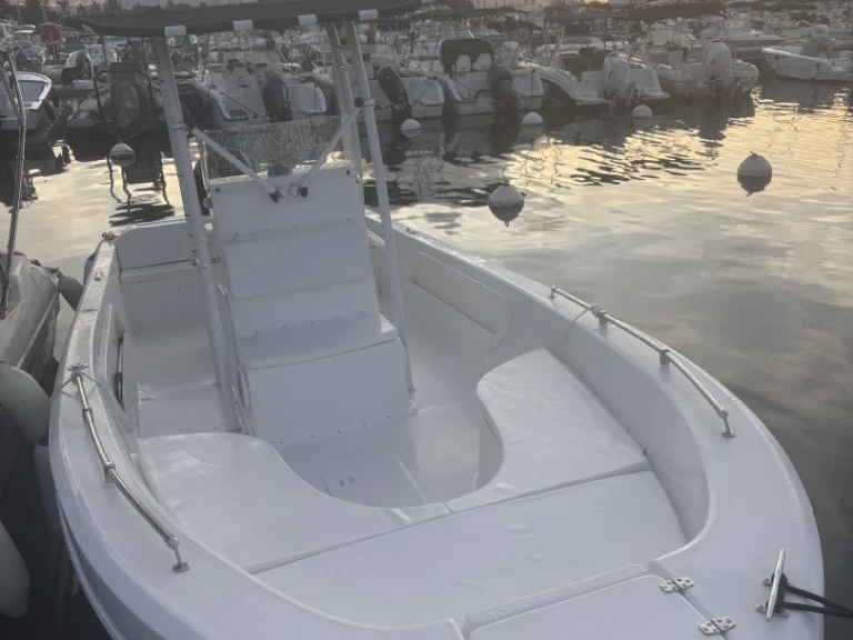 Noleggio barche Pointe-à-Pitre economico 23'
