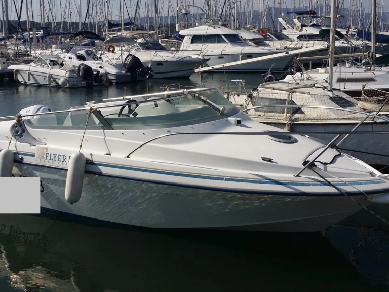 Noleggio Barca a motore Bénéteau con patente nautica