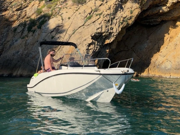 Noleggio Barca a motore a Marsiglia – Quicksilver Activ 675 Open