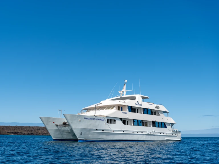 Catamarano a noleggio a Baltra Island al miglior prezzo