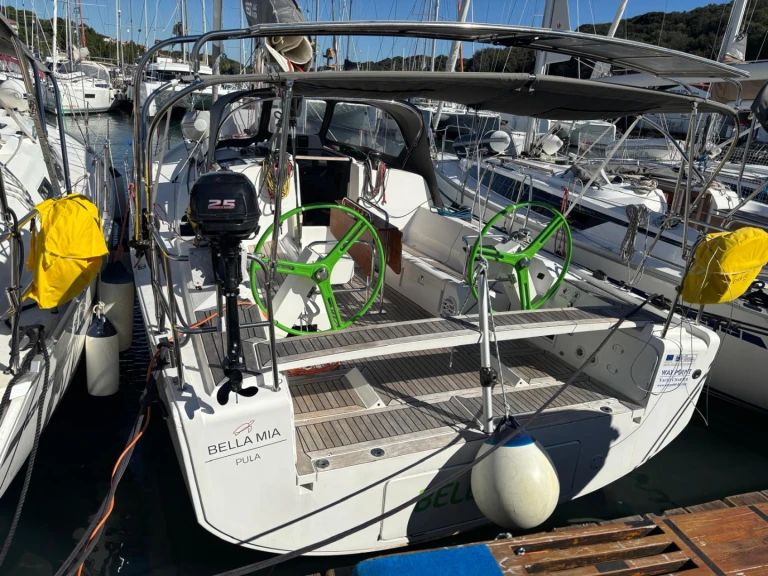 Noleggio barche Pola economico E4