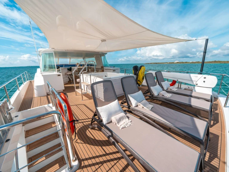 Noleggio a Palm Beach – Horizon MIDNIGHT MOON su SamBoat