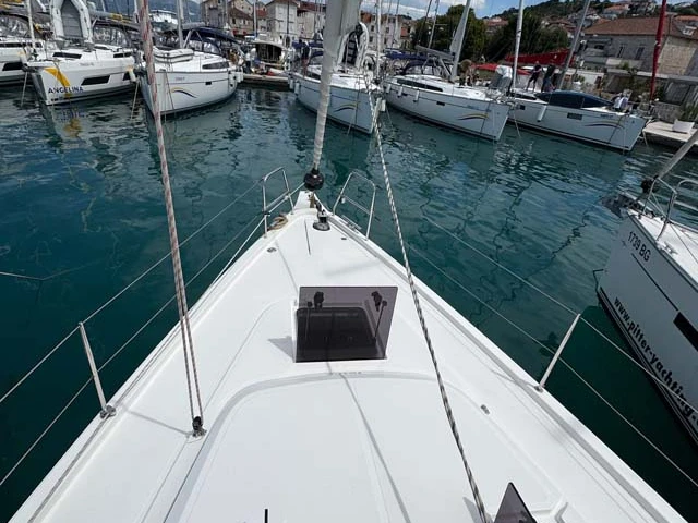 Noleggio barche Bavaria Bavaria C42 a Trogir su Samboat