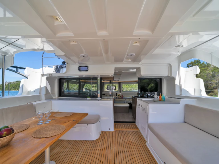 Noleggio Catamarano a Scardona – Lagoon Lagoon 46