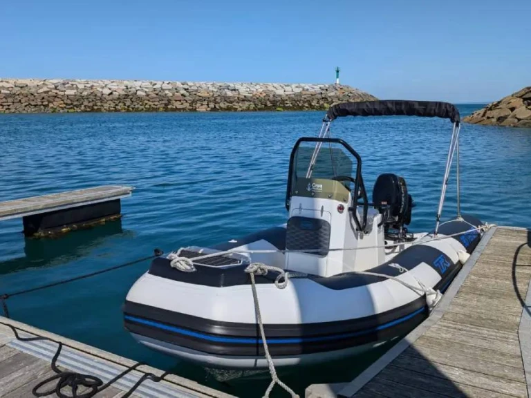  3D TENDER - TR54 da affittare a  Saint-Quay-Portrieux