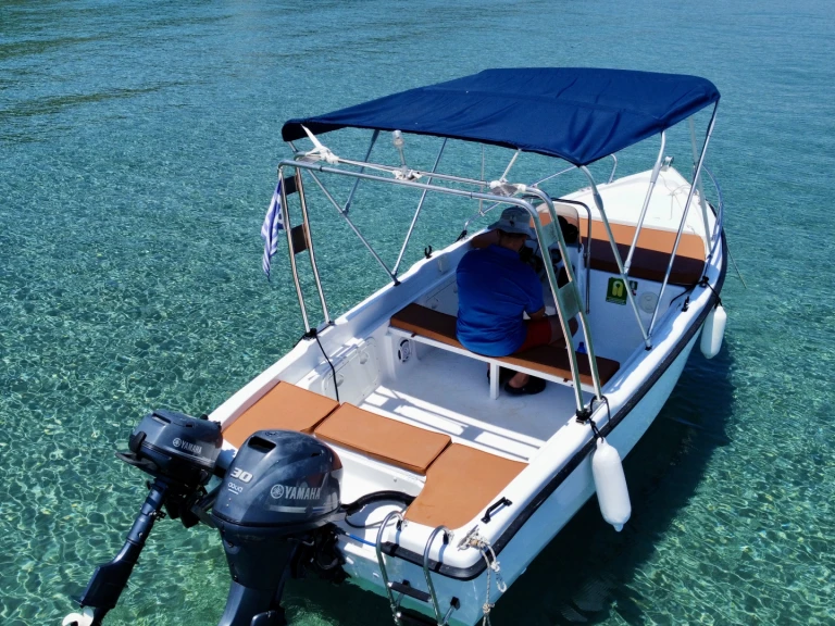 Euro marine Aiolos 500 da affittare a  Zante