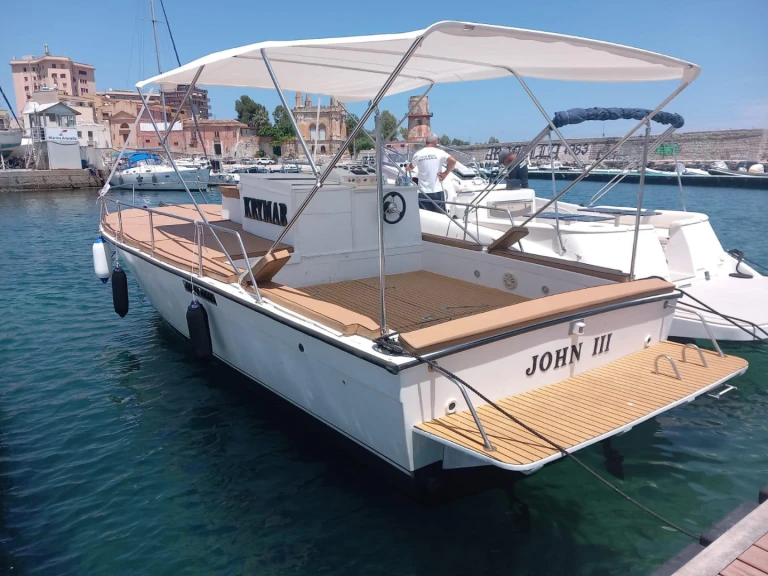 Noleggio Barca a motore Chris Craft con patente nautica