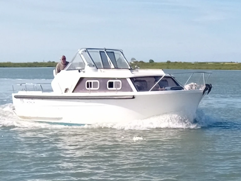 Noleggio Barca a motore Jouet con patente nautica