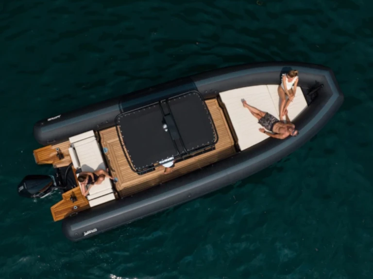 Noleggio barche Sea Water Sea Water Phantom 260 a Grand Piquey su Samboat
