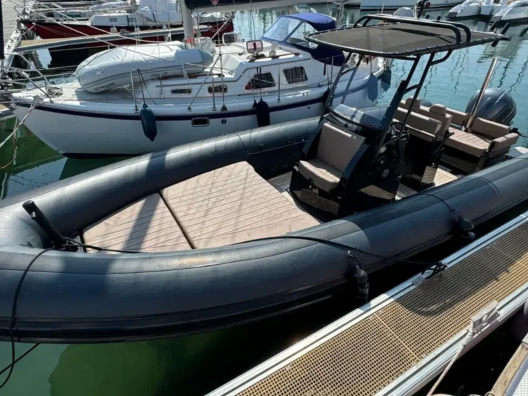 Noleggio Gommone con o senza skipper Sea Water a Grand Piquey