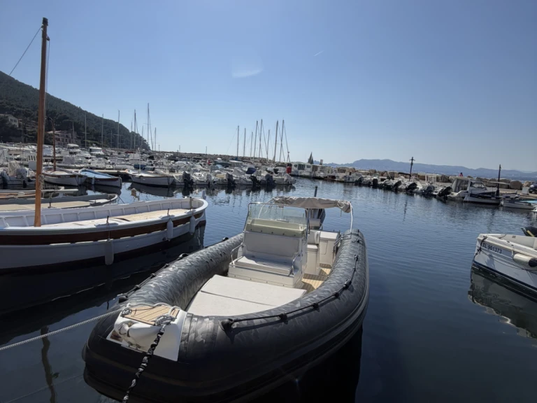 Joker Boat Clubman 24 da affittare a  La Madrague