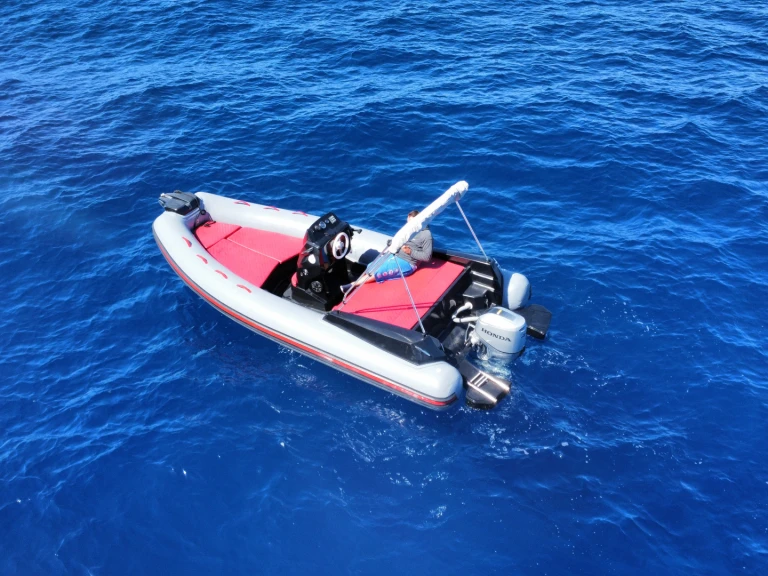 Noleggio a Porto Rotondo – Magnus 5.80 su SamBoat